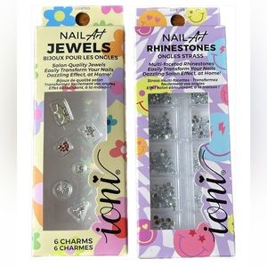 Nail Art Jewels and Rhinestones